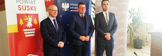 Briefing w Suchej Beskidzkiej po podpisaniu umowy na budowę wiaduktu w Lachowicach, fot Dorota Szalacha