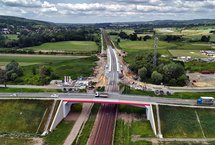 Estakada drogowa obok przystanku Pisary, widok z lotu ptaka, fot. Piotr Hamarnik