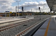 Stacja Łódź Kaliska, zmodernizowane perony nr 4 i 5, wiaty, ławki, tory fot. Rafał Wilgusiak PLK (2)