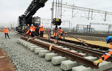 Montaż rozjazdów przy stacji Gdańsk Port Północny.