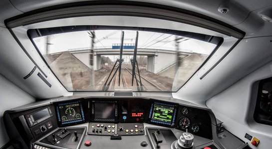 Kabina maszynisty pociągu Pendolino