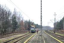 Demontaż sieci trakcyjnej w stacji Sobów, fot. Paweł Babiarz (1)