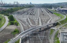 Wiadukt kolejowy na terenie stacji Gdynia Port. Fot. Damian Strzemkowski PLK (1)