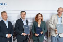 Podpisanie umowy fot Damian Górski PLK SA