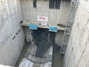 Maszyna TBM Faustyna przebija ścianę przystanku Łódź Koziny fot. Paweł Dobosz PLK SA (1)