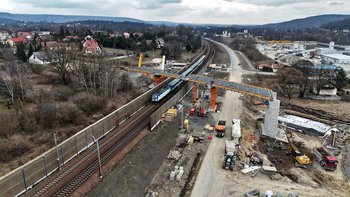 Budowa wiaduktu w Woli Filipowskiej, widok z lotu ptaka, fot. Piotr Hamarnik (1)