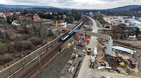 Budowa wiaduktu w Woli Filipowskiej, widok z lotu ptaka, fot. Piotr Hamarnik (1)