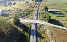 Przejazd kolejowo-drogowy z nową nawierzchnią na trasie Olsztyn-Braniewo. fot. Damian Strzemkowski PLK (2)
