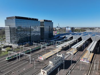 Widok z góry na perony stacji Warszawa Zachodnia, fot. P.Mieszkowski, A.Lewandowski