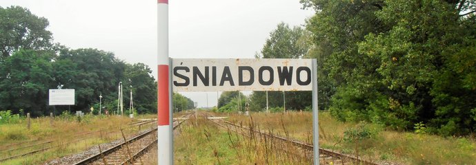 Stacja kolejowa w Śniadowie.