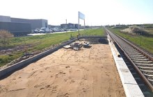 Nowy przystanek Mielec Południowy - prowadzone sa prace przy budowie obiektu, widać elementy konstrukcji, fot. Krzysztof Leszkowicz (1)