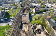 Prace rozbiórkowe na wiadukcie nad ul. Szczecińską w Słupsku 1. fot. Damian Strzemkowski PLK