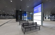 Ławki w miejscach do odpoczynku w przejściu podziemnym na stacji Warszawa Zachodnia fot. Łukasz Bryłowski PLK SA